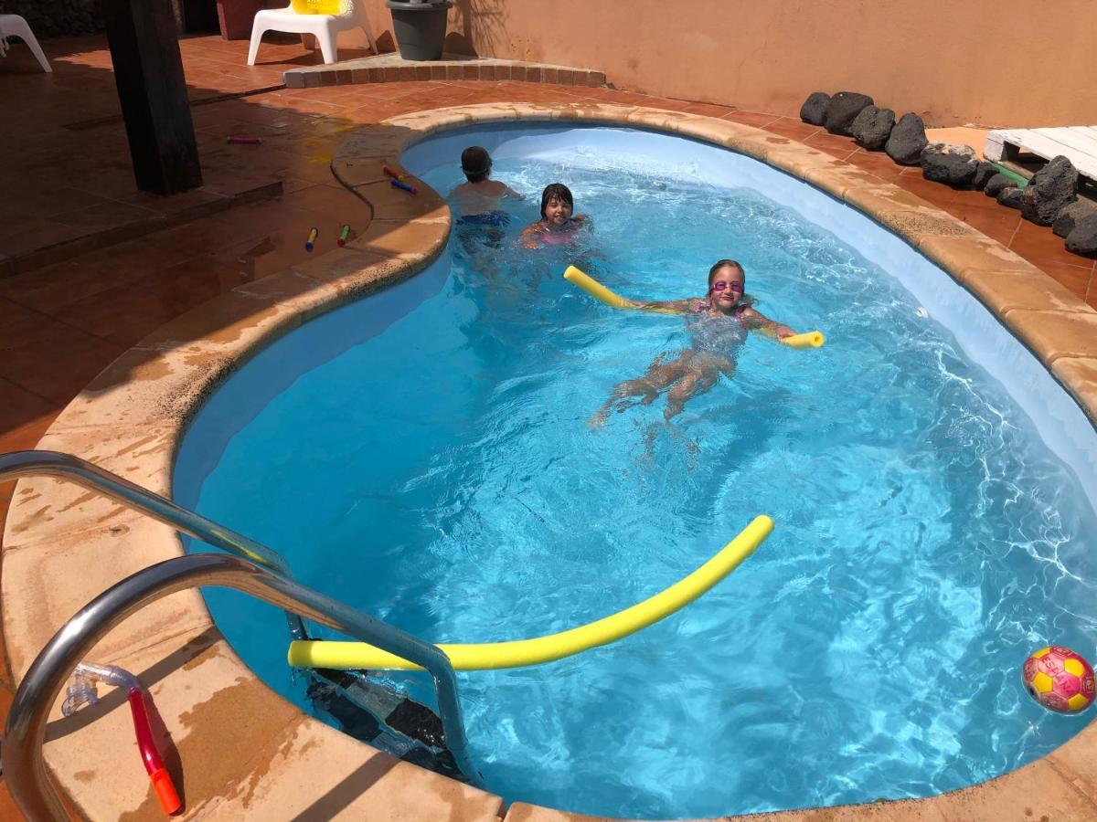 Lovely 2-Bed Villa In Corralejo Fuerteventura Ngoại thất bức ảnh